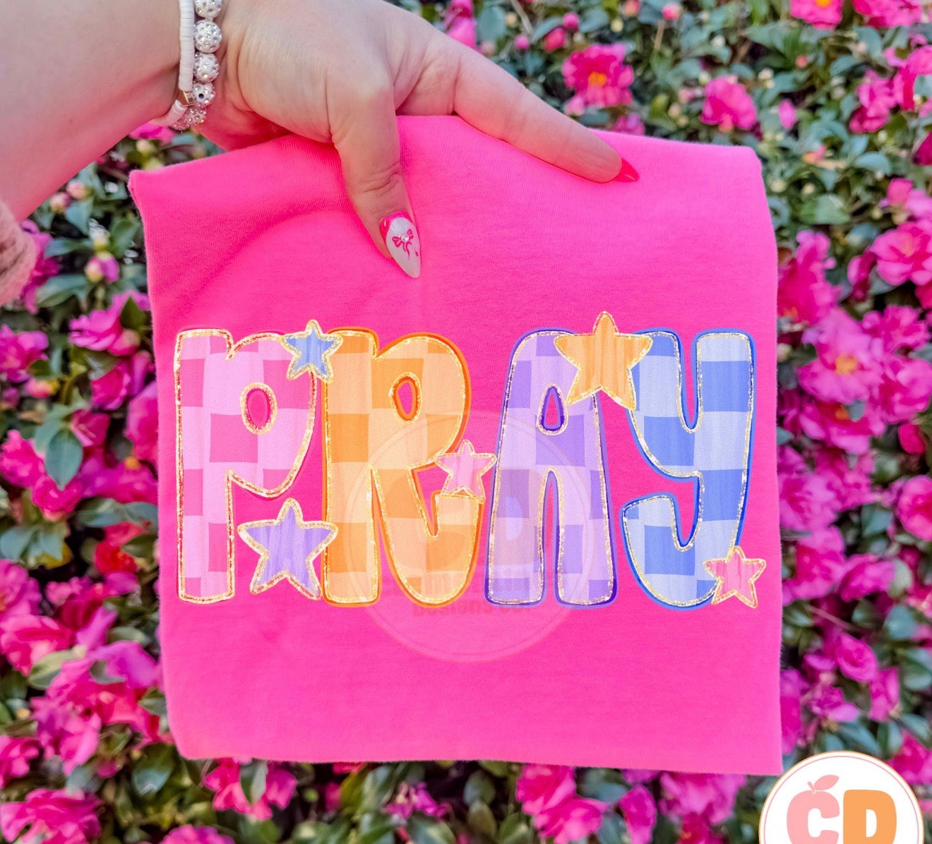 Pray Checkered